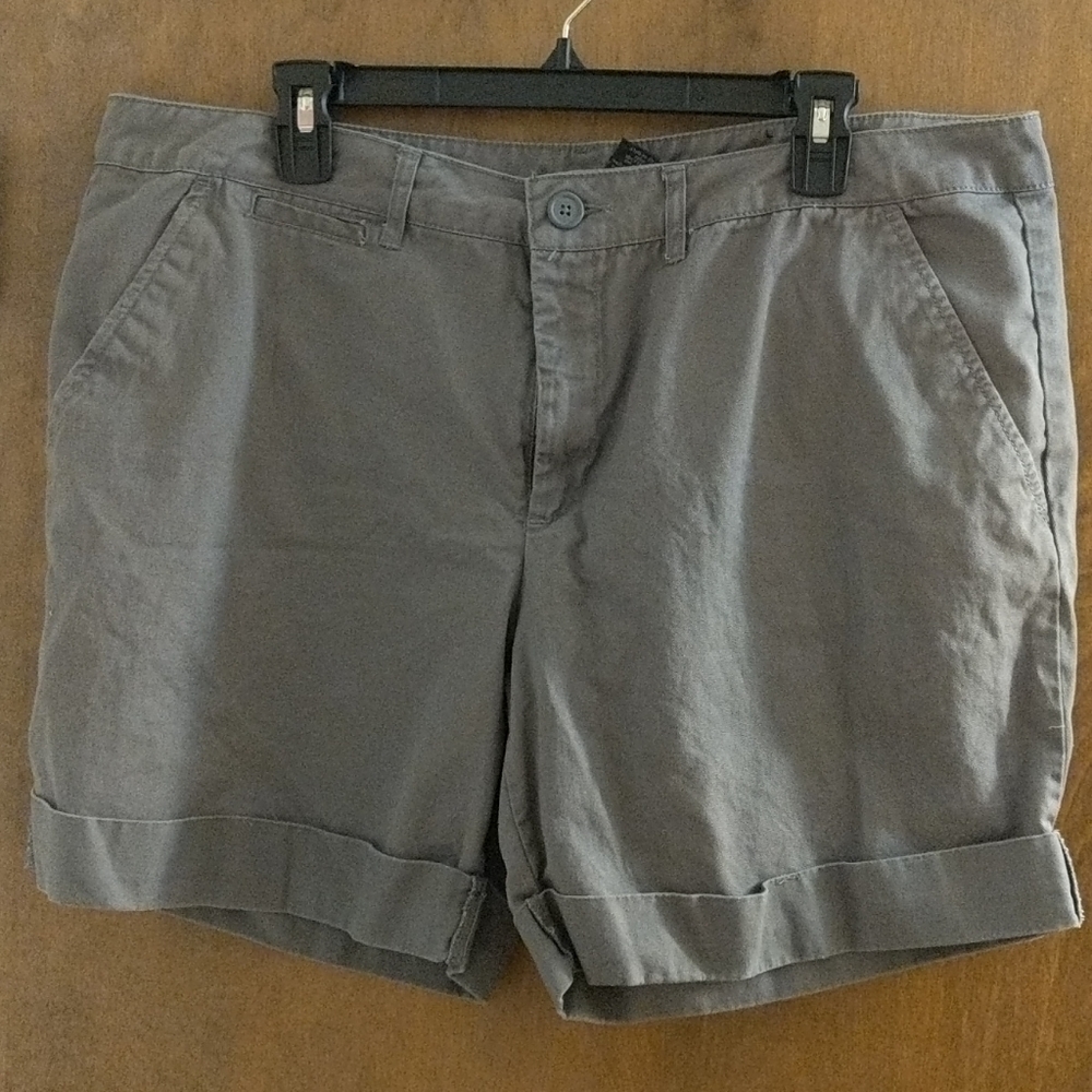 Faded Glory shorts
